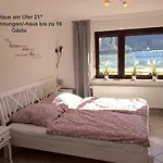 Haus Am Ufer Mit Rheinpanoramablick