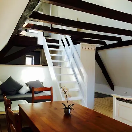 Apartamento Haus Am Ufer Mit Rheinpanoramablick Coblenza